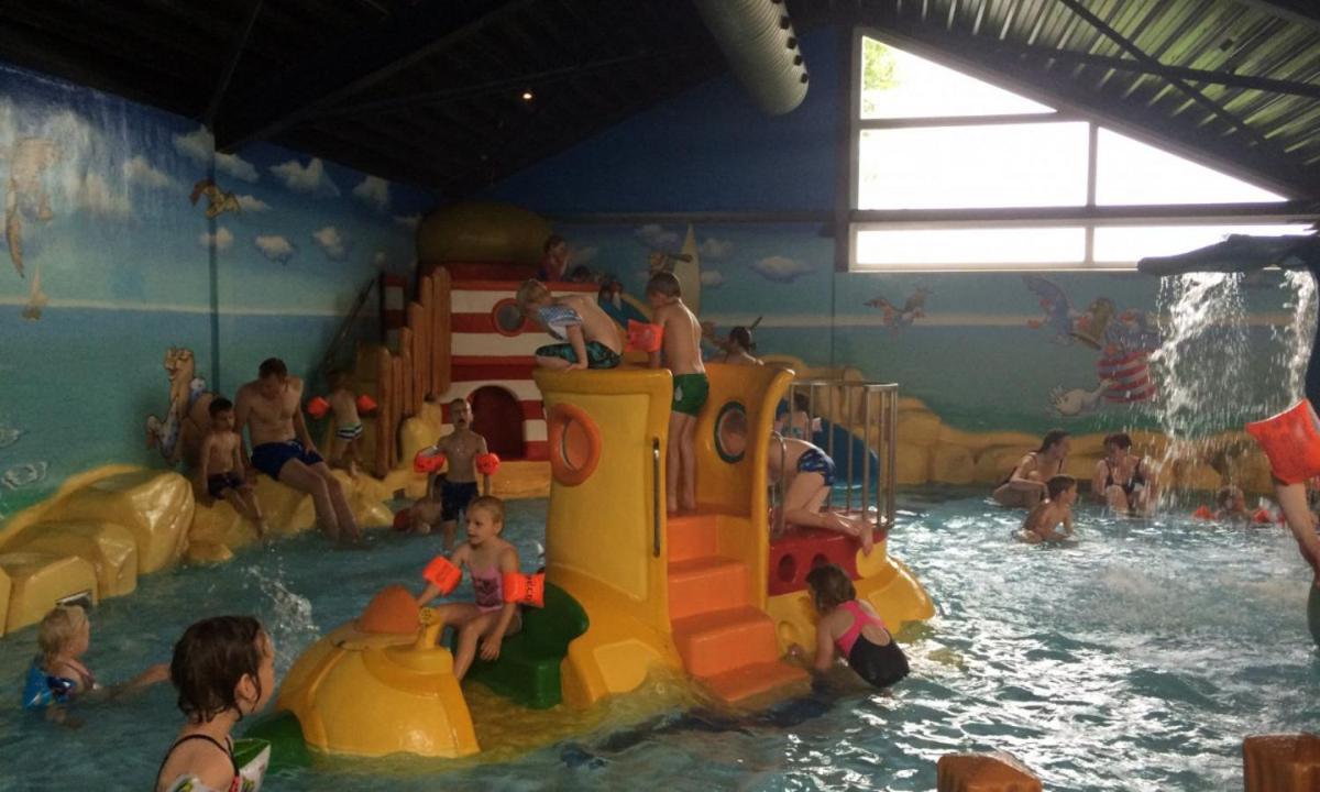 Suameer Chalet Kajuit 418 Op 5 Sterren Camping Bergumermeer酒店 外观 照片