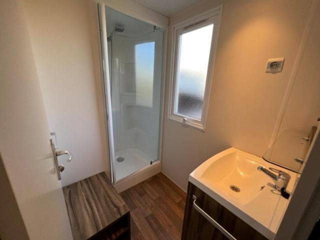 Suameer Chalet Kajuit 418 Op 5 Sterren Camping Bergumermeer酒店 外观 照片