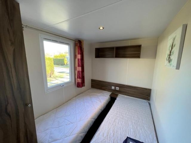 Suameer Chalet Kajuit 418 Op 5 Sterren Camping Bergumermeer酒店 外观 照片